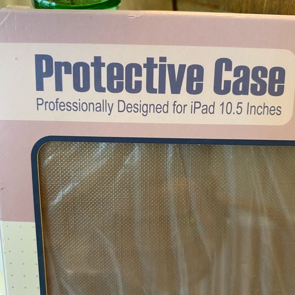 Milprox protective case for 10.5 IPAD - Picture 3 of 7